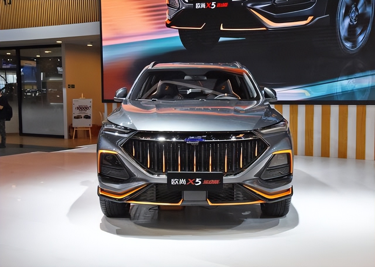 国产中的精品suv国产精品SUV，品质与性能的完美结合-第1张图片