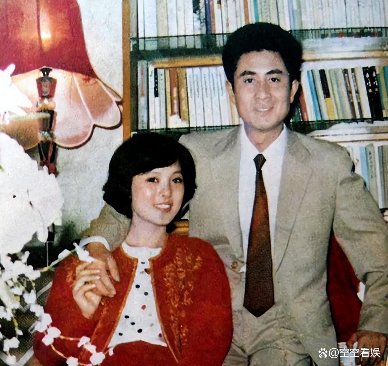 从前妻的怀抱中醒来