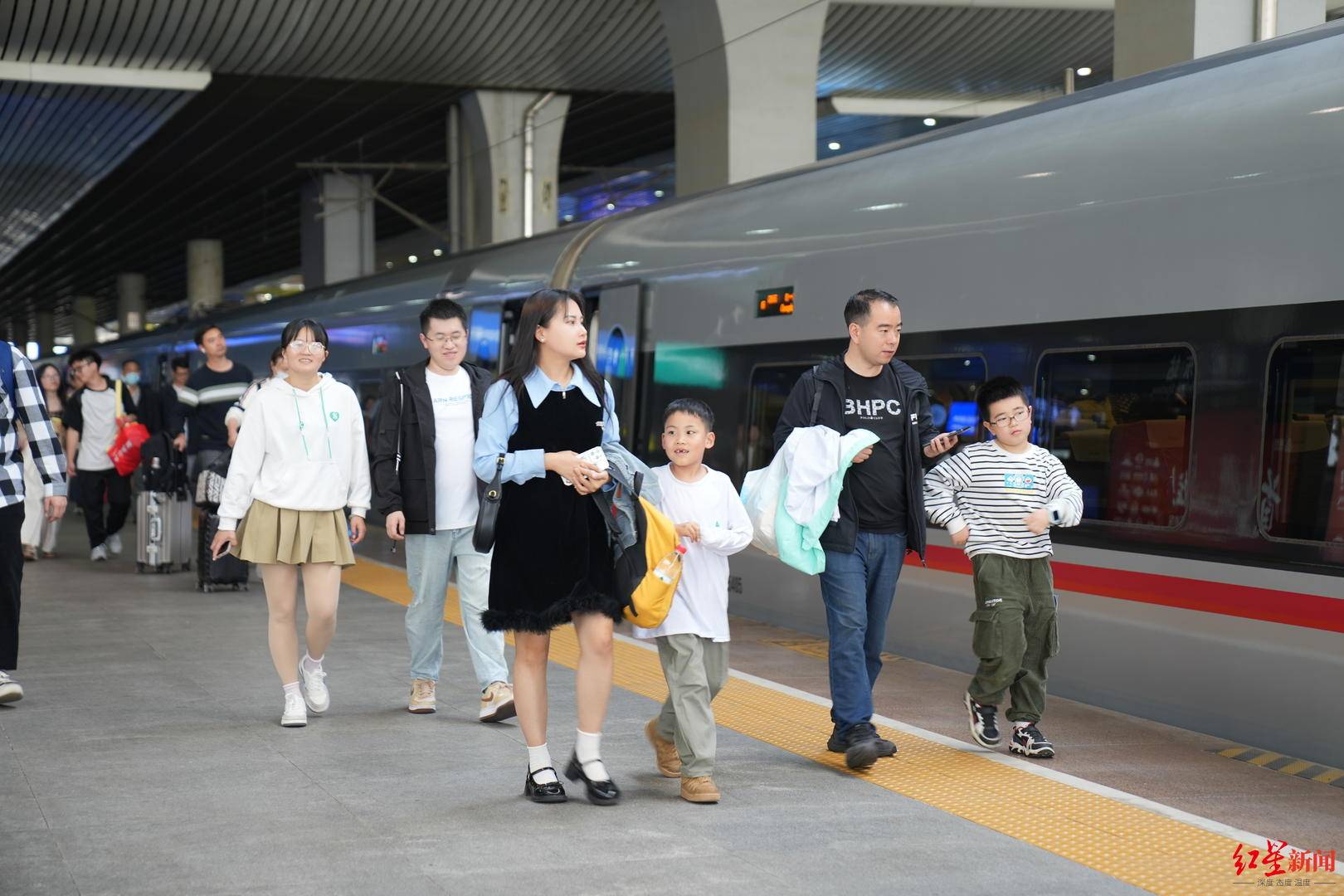 成都到武汉动车成都至武汉动车之旅-第2张图片