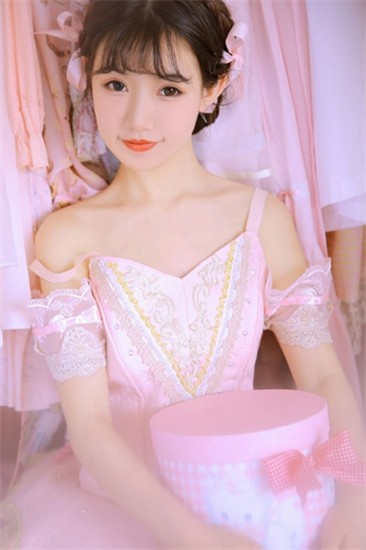 野花影视在线观看免费高清完整版_第1集野花影视在线观看免费高清完整版-第3张图片