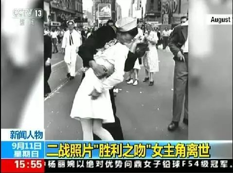 吻胸教程长时间慢动作吻嘴胸全身好爽，床上极致体验大全